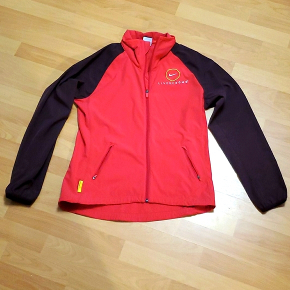 Nike Jackets & Blazers - EUC Nike running jacket